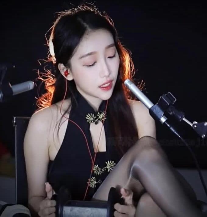 酥酥学姐 ASMR 恶龙咆哮kqy按摩