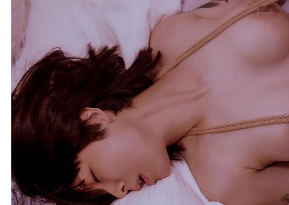 2023年新作,顶级摄影大咖,【野叔摄影】,佳人美景相得益彰,情色唯美手法一流,精彩佳作收藏必备