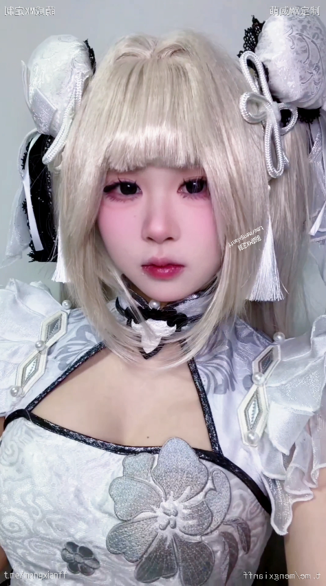 小鸢宝宝 babyLzyyy【1600定制】巨乳白虎萝莉cos永杰无间殷紫萍15分钟假牛子自慰 【】